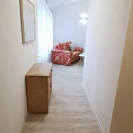 Apartment In Landsberg, Erpfting *